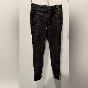 HALARA Black Jogger Pants